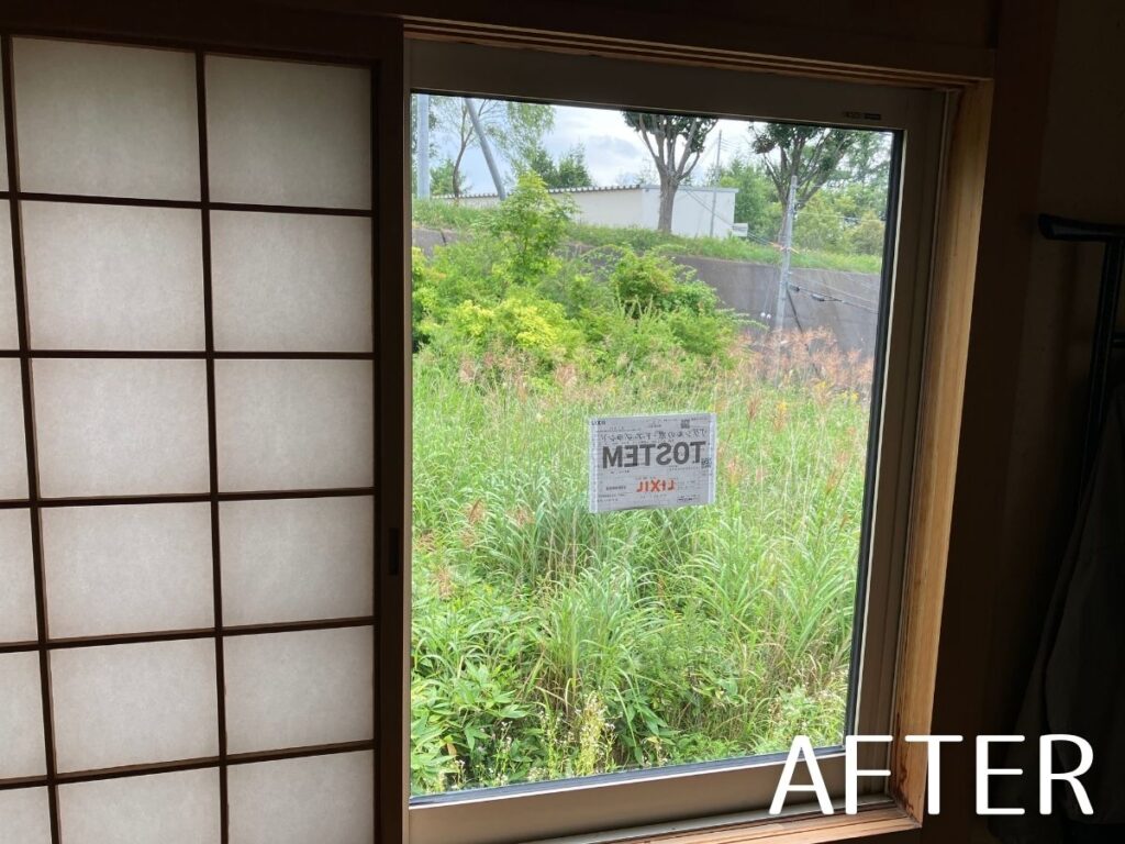 新しいガラスに交換した窓｜函館市